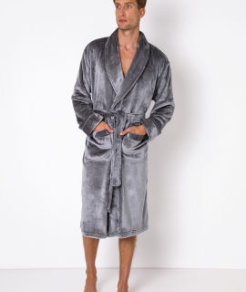 pansky-zupan-aruelle-henry-bathrobe.jpg